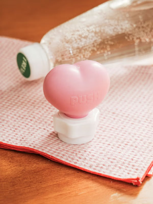 Heart-Shaped Carbonated Anti-Fog Cap [DAISO]