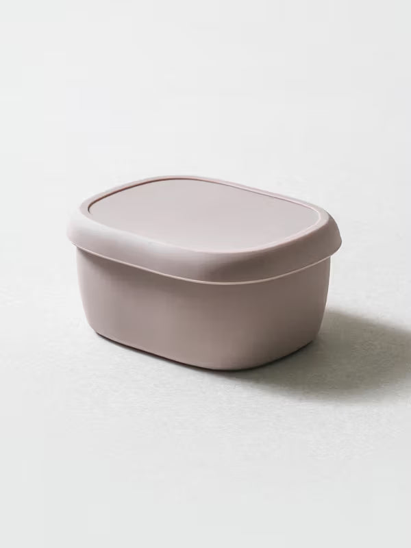 Silicone Container Square 200 ml [DAISO]