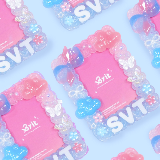 massung_e × BYIT – SEVENTEEN Decoden Toploader