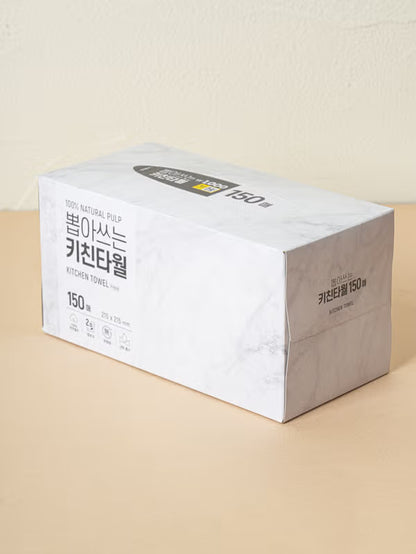 Pull-out kitchen towels (150 sheets) [DAISO]